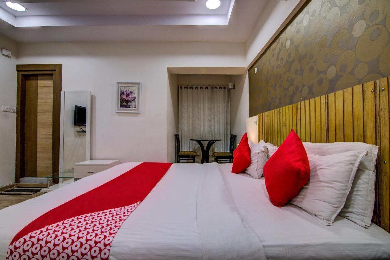 Oyo Hotel 55 Lawsons Bay Jalāripeta 외부 사진